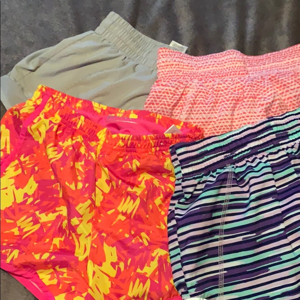 4 Pair lot Girls size 10/12 shorts